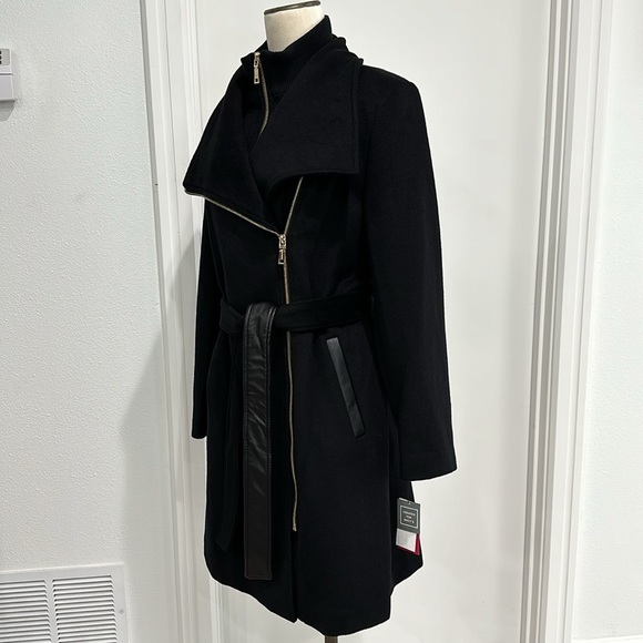 Vince Camuto Black Belted Layered Coat - L - Picture 4 of 16